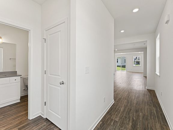5th image of 519 Byres Ct Lot 38B