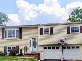 67 Mitchell Ave, Piscataway, NJ 08854