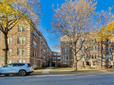 75 E Harris Ave APT 3E, La Grange, IL, 60525