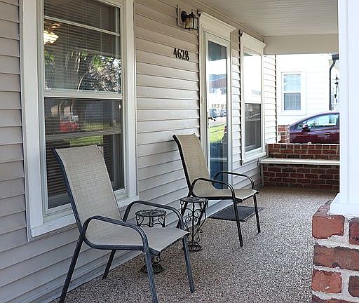 4th image of 4628 Prescott Ave