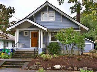 3015 NE Irving St, Portland, OR 97232