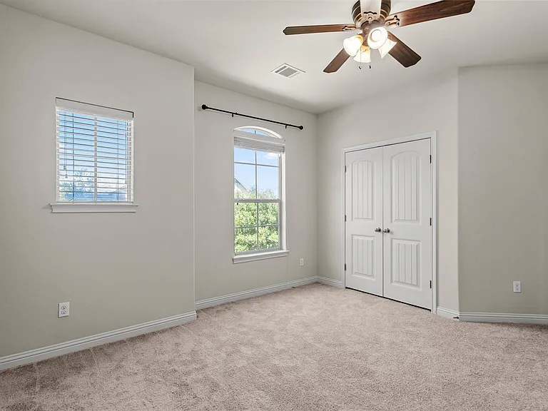 2693 Mirasol Loop — Photo 29