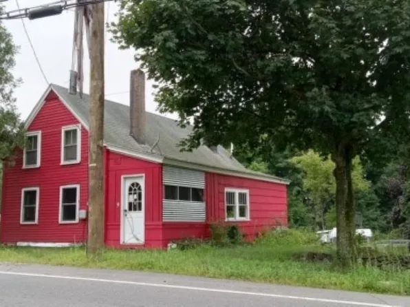 9 Dracut Road, Hudson, NH 03051