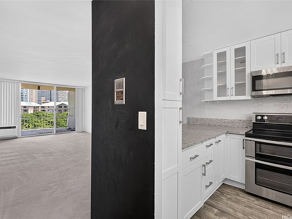 4th image of 2920 Ala Ilima St APT 304