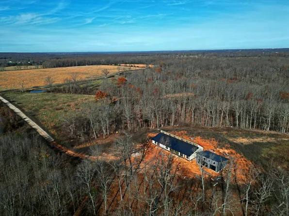 000 Buckbrush-B Road, Seymour, MO 65746