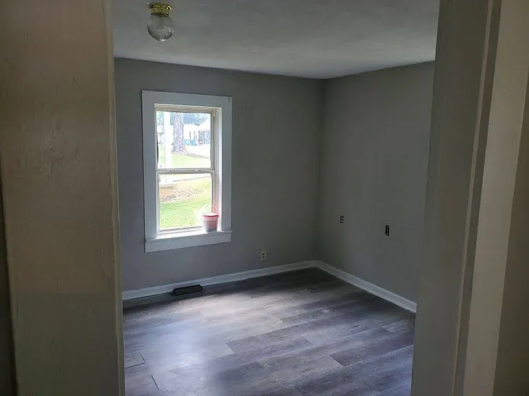 221 Sunset Ave — Photo 13