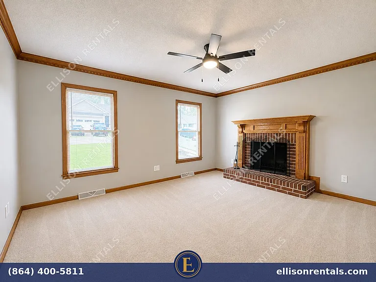 310 Waterbury Ct — Photo 5