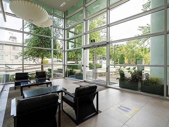 3rd image of 530 Whiting Way #2407