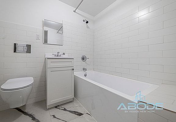 4th image of 182 Vernon Ave #1C