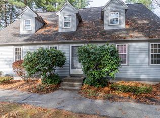 38 Glengarry Dr, Stratham, NH 03885