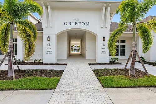 Griffon at Vero Beach Photo 1