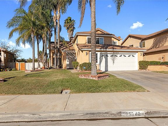 3rd image of 25740 Calle Agua