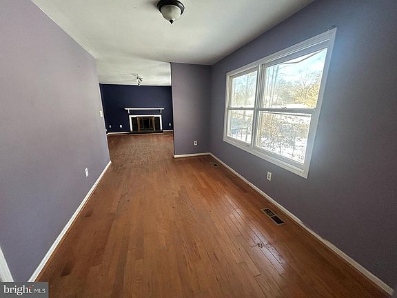 3rd image of 12609 Wesley Dr