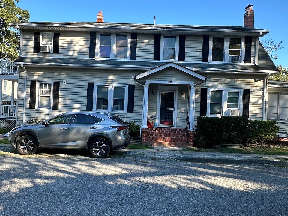 2nd image of 7491 Beach Ave #3