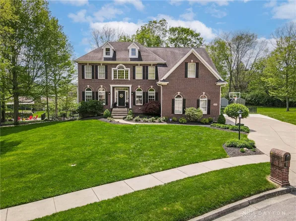 1244 Oakleaf Dr, Dayton, OH 45434