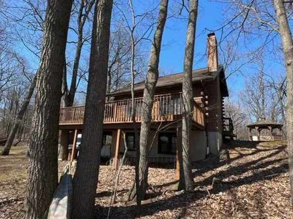 46 Harold Cir, Bernville, PA 19506