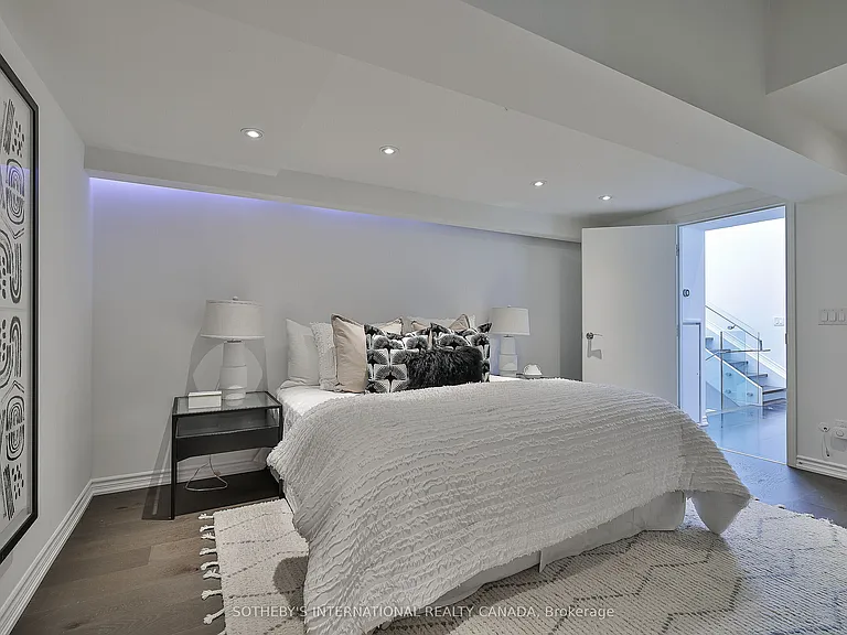 43 Hanna Ave #441 — Photo 24