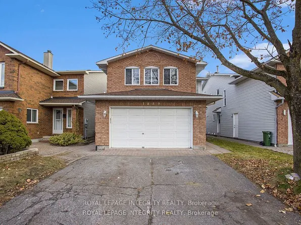 1859 Belcourt Blvd #2, Ottawa, ON K1C 4N3