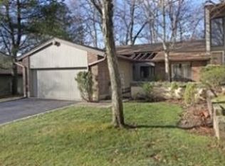 328 Doral Ct, Jericho, NY 11753