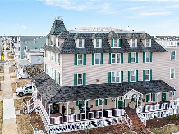 2nd image of 4600 Landis Ave #1C