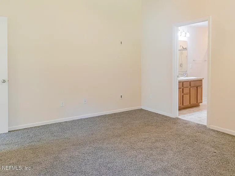 112 Celtic Wedding Dr — Photo 13