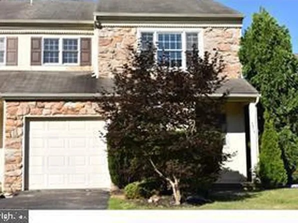 1514 Isaacs Ct, Maple Glen, PA 19002