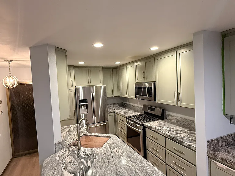 1100 Newport Ave #204 — Photo 7