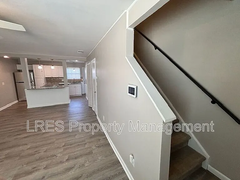 517 Carambola Ave — Photo 15