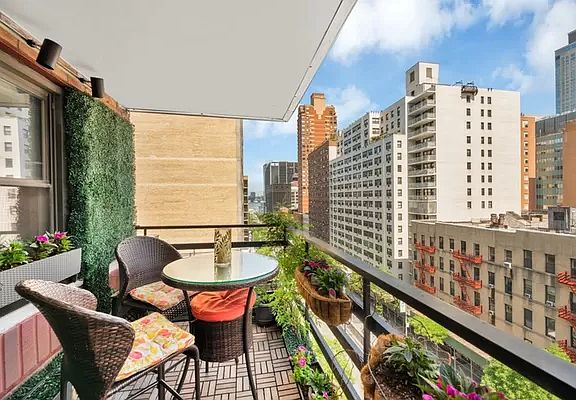 5th image of 408 W 57th St APT 9E