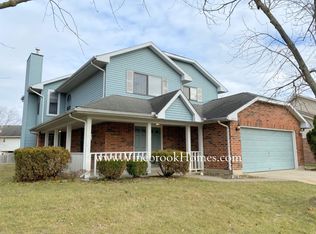 6651 Deer Knolls Dr, Dayton, OH 45424