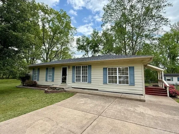 122 Stacey Dr, Batesville, AR 72501