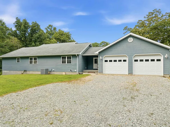 1977 County Road 200 Rd E, Thompsonville, IL 62890