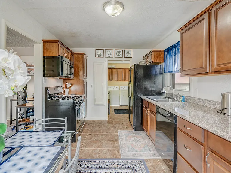 Fully stocked kitchen