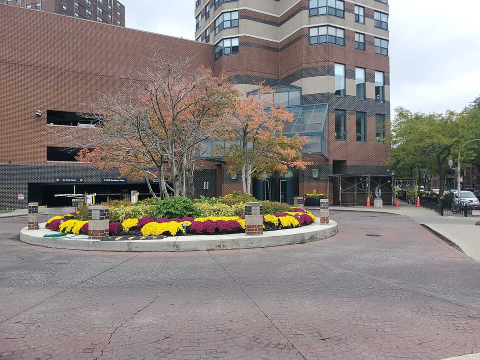 1st image of 3660 N Lake Shore Dr APT 511