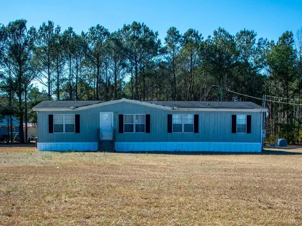 5303 Cartwheel Rd., Mullins, SC 29574
