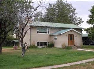 675 Sunny Acres Dr, Bozeman, MT 59718