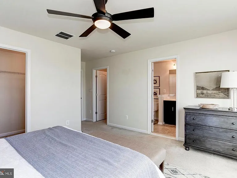 9210 Dawkins Crest Cir — Photo 10