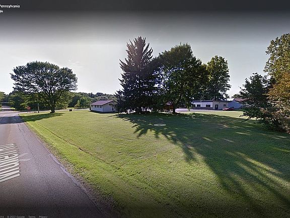 4th image of 10618 Perry Hwy