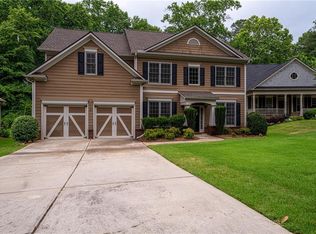 97 Red Fountain Ln, Dallas, GA 30157