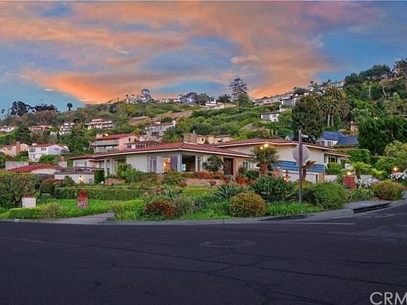 2nd image of 760 Via Del Monte