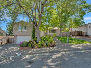 180 E Tennys Dr, Benicia, CA 94510