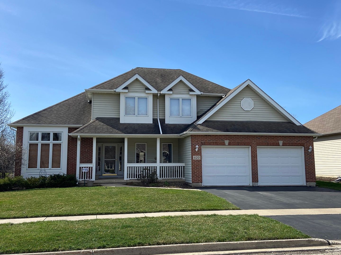 620 Barbary Ln, Woodstock, IL 60098 | Zillow