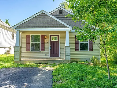 1338 Mabry Ave SE Photo 1