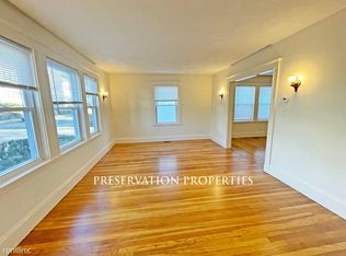 15 Melbourne Ave, Newtonville, MA 02460