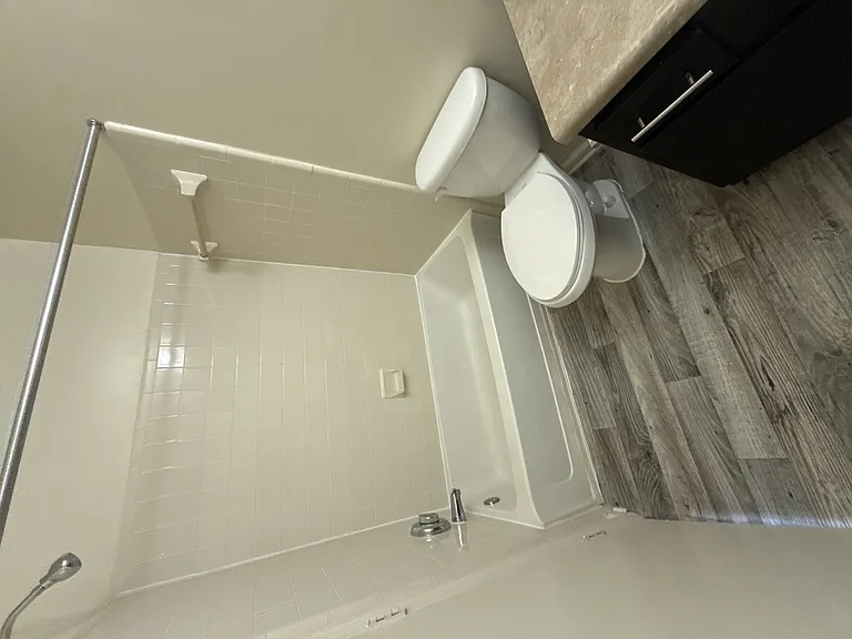 Wesley Place Apartments at Lawrenceville — Photo 335