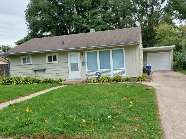 2120 22nd St, Rockford, IL 61108