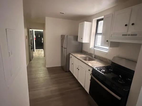 16 Bergen Avenue image 1 of 27