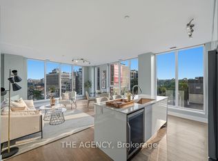 J. Davis House, Toronto, ON M4S 1L3