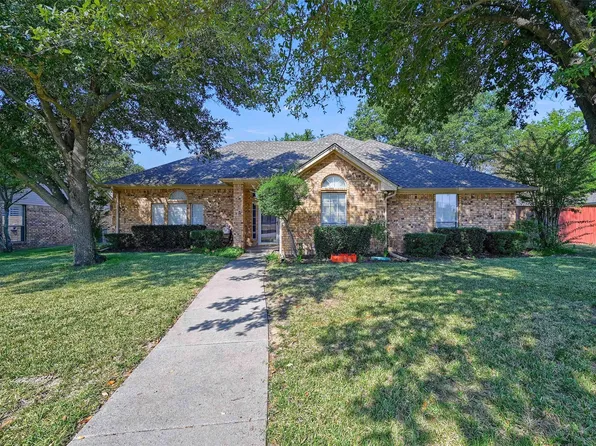 3917 Grant Pkwy, Denton, TX 76208