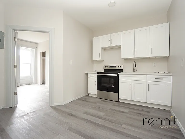 77 Somers St #2 — Photo 7